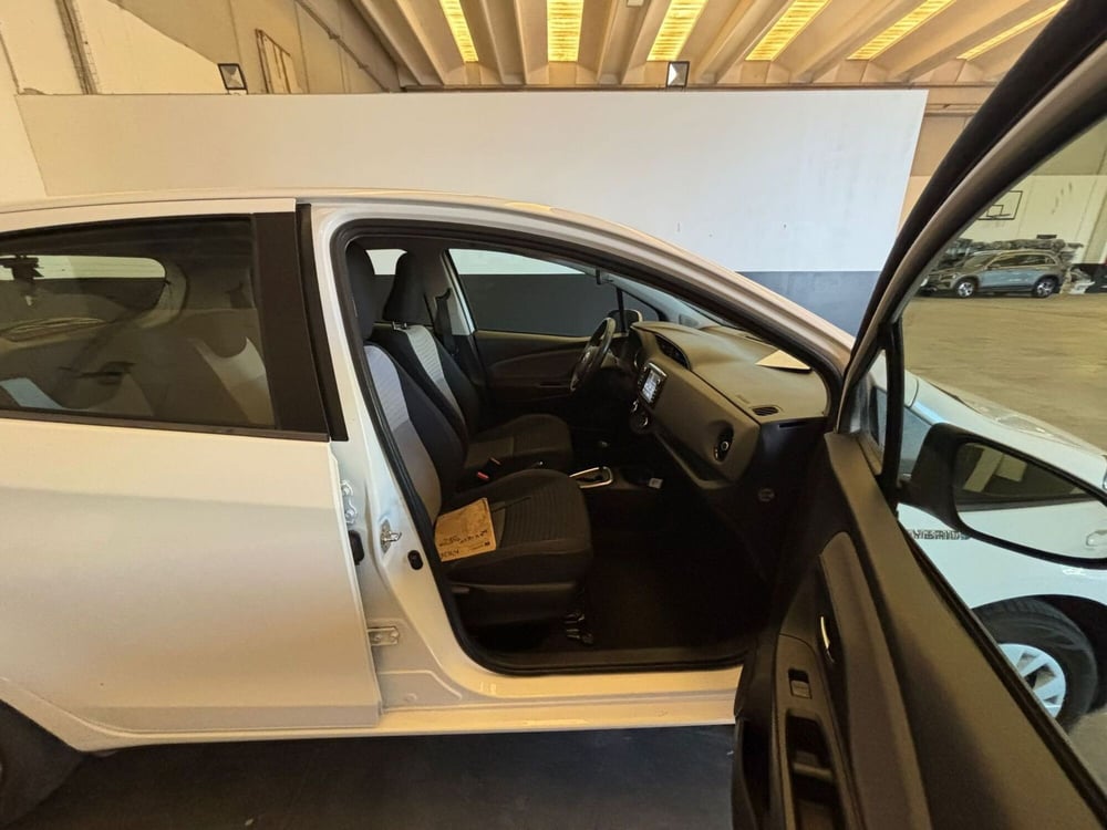 Toyota Yaris usata a Milano (11)