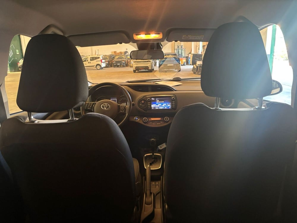 Toyota Yaris usata a Milano (13)