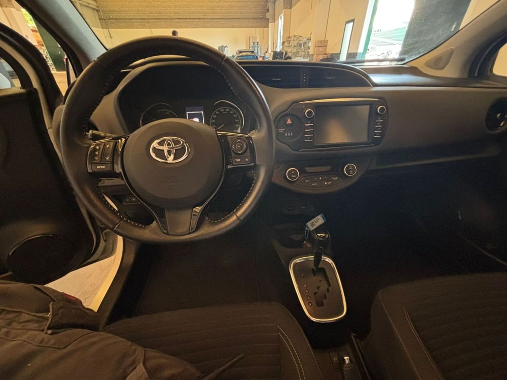 Toyota Yaris usata a Milano (14)