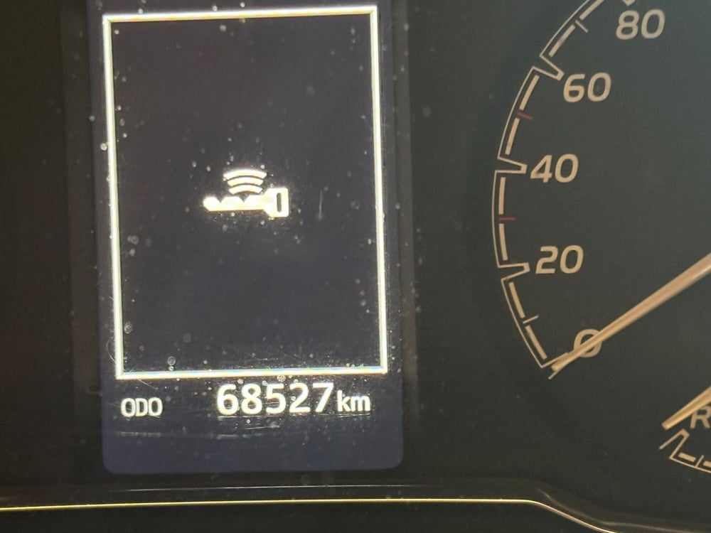 Toyota Yaris usata a Milano (16)