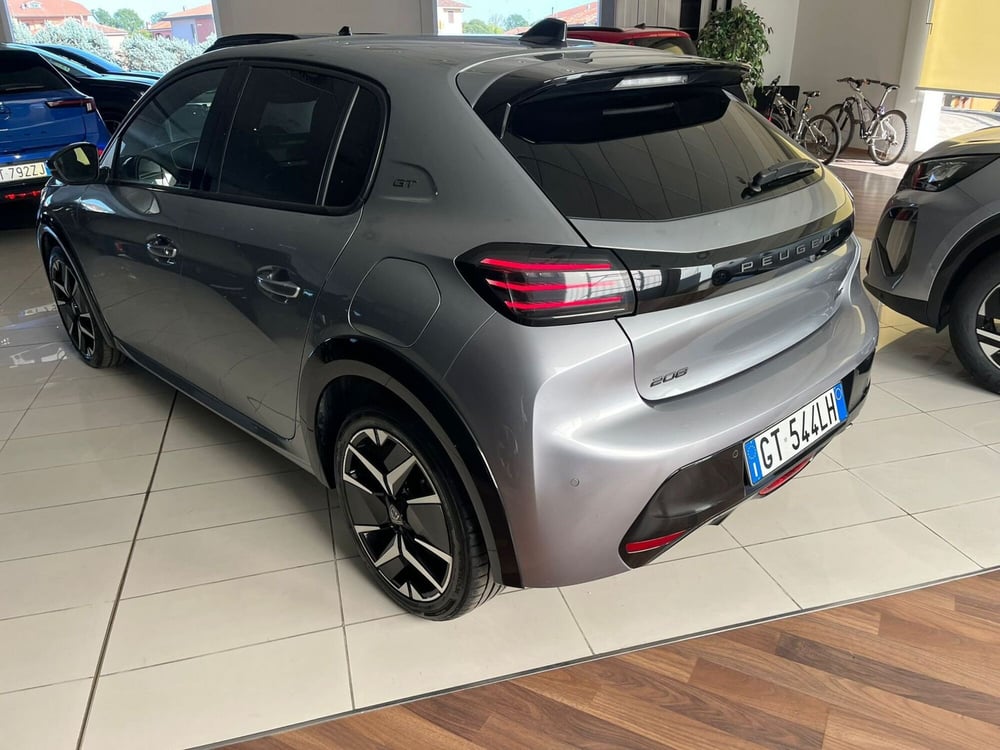 Peugeot 208 usata a Milano (6)