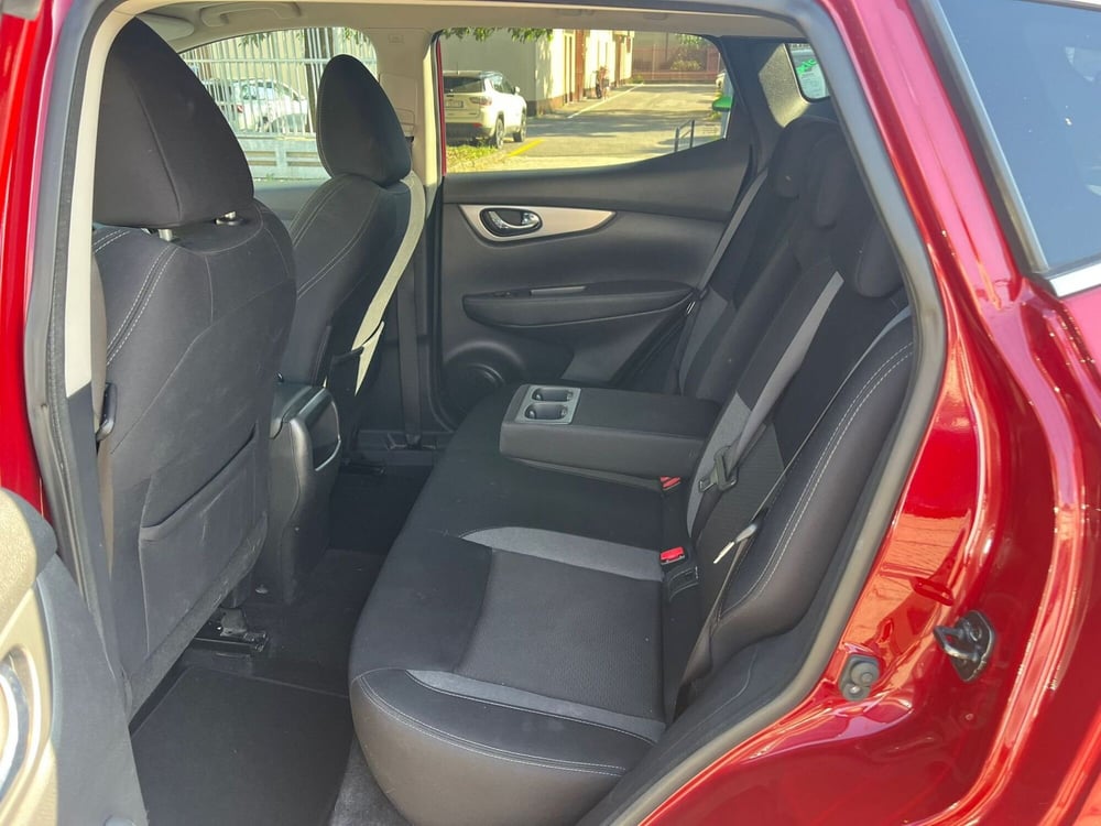 Nissan Qashqai usata a Milano (13)