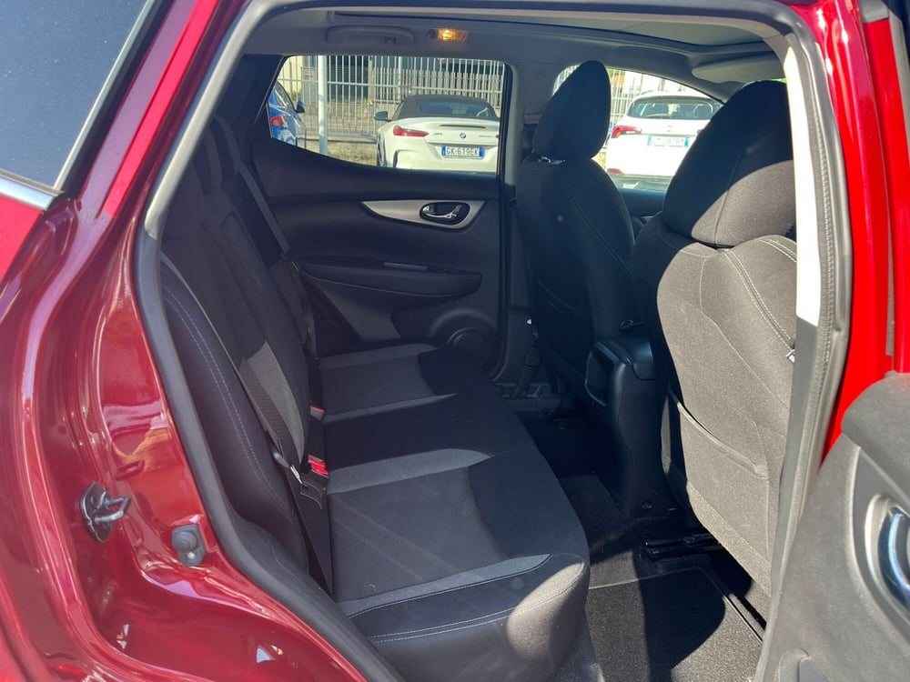 Nissan Qashqai usata a Milano (16)