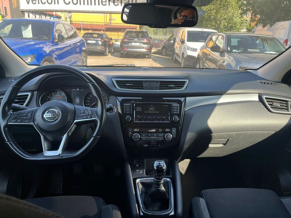 Nissan Qashqai usata a Milano (17)