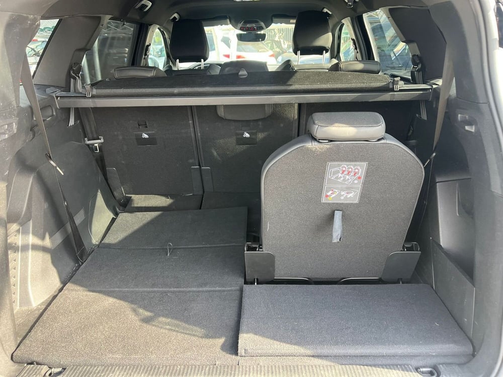 Peugeot 5008 usata a Milano (11)