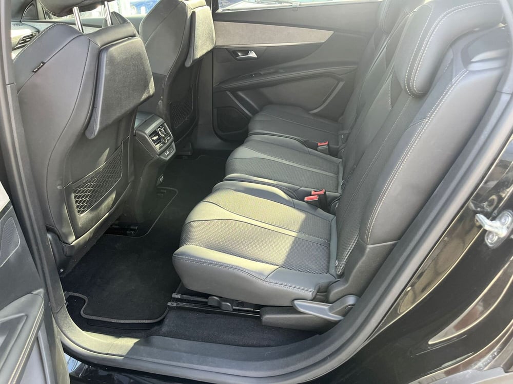 Peugeot 5008 usata a Milano (15)