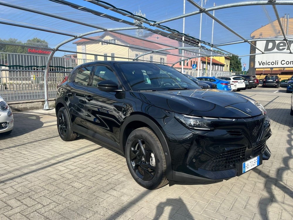 Alfa Romeo Junior nuova a Milano (3)