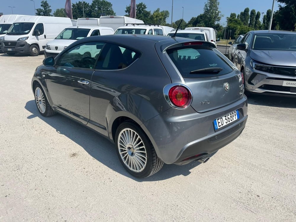 Alfa Romeo MiTo usata a Milano (6)