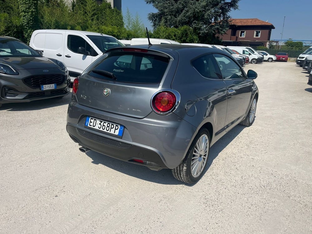 Alfa Romeo MiTo usata a Milano (7)