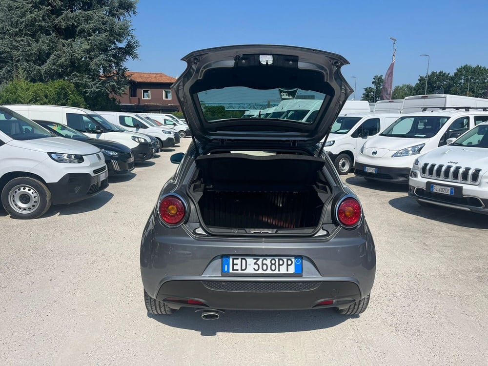 Alfa Romeo MiTo usata a Milano (9)