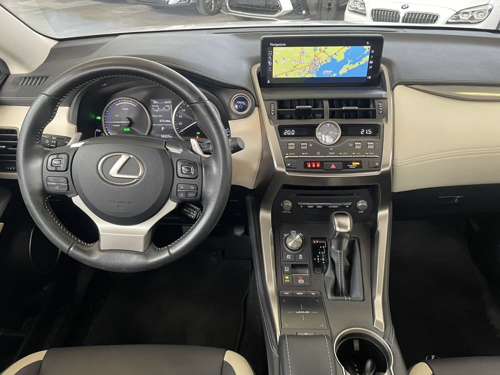 Lexus NX usata a Treviso (13)