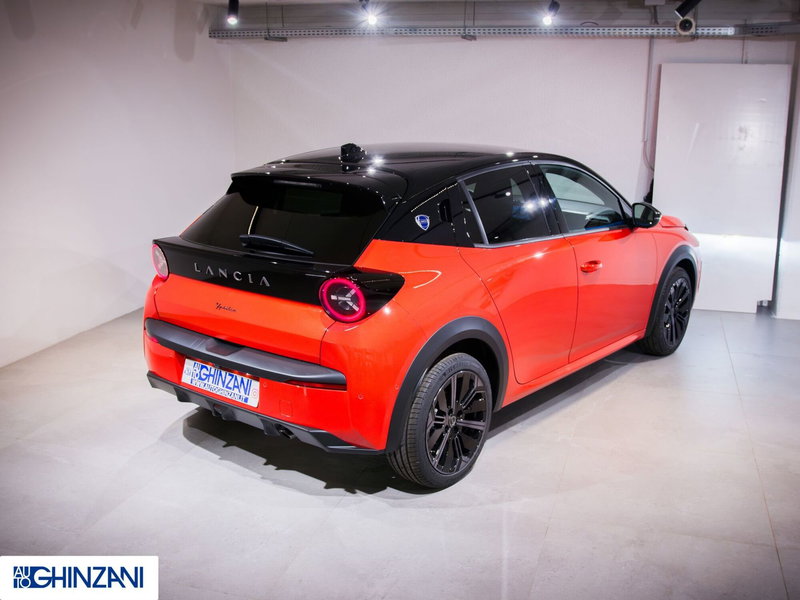 Lancia Ypsilon nuova a Bergamo (7)