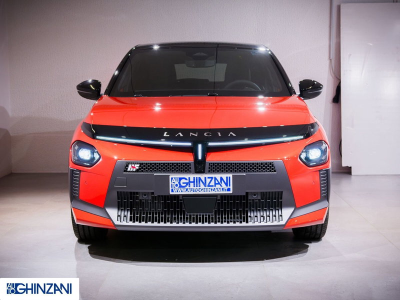 Lancia Ypsilon nuova a Bergamo (4)