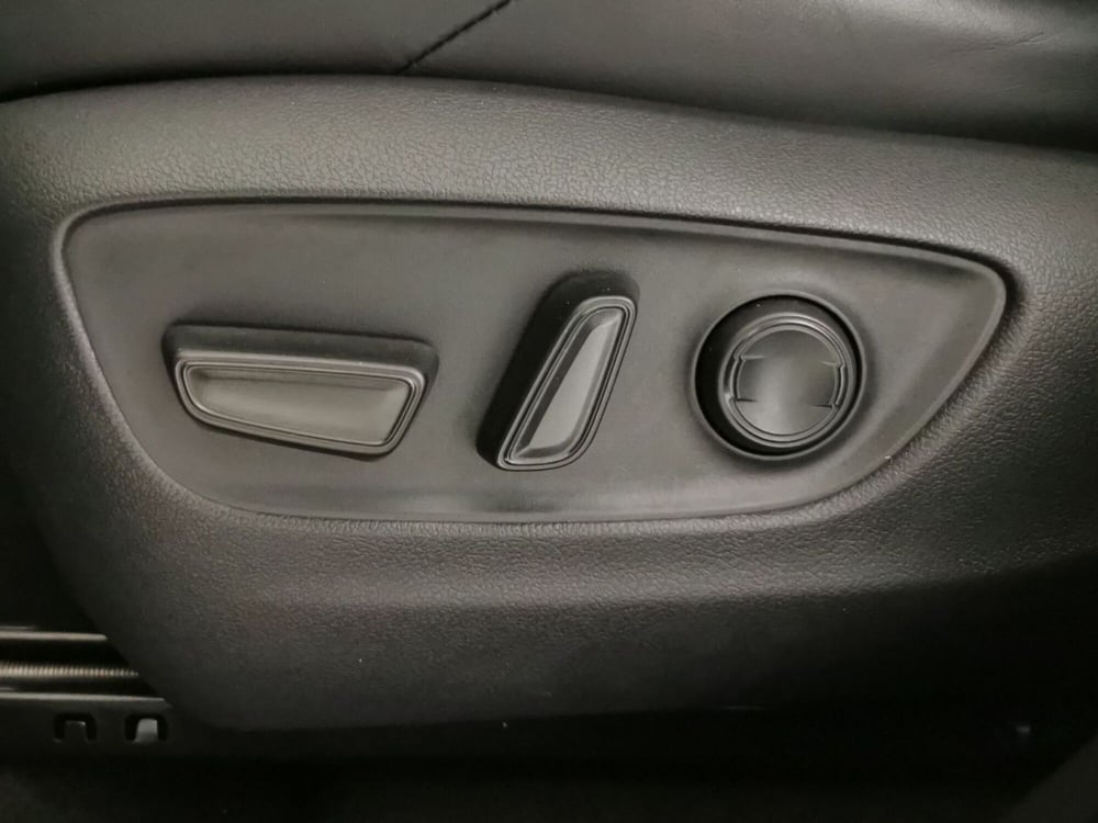 Toyota Rav4 usata a Chieti (13)