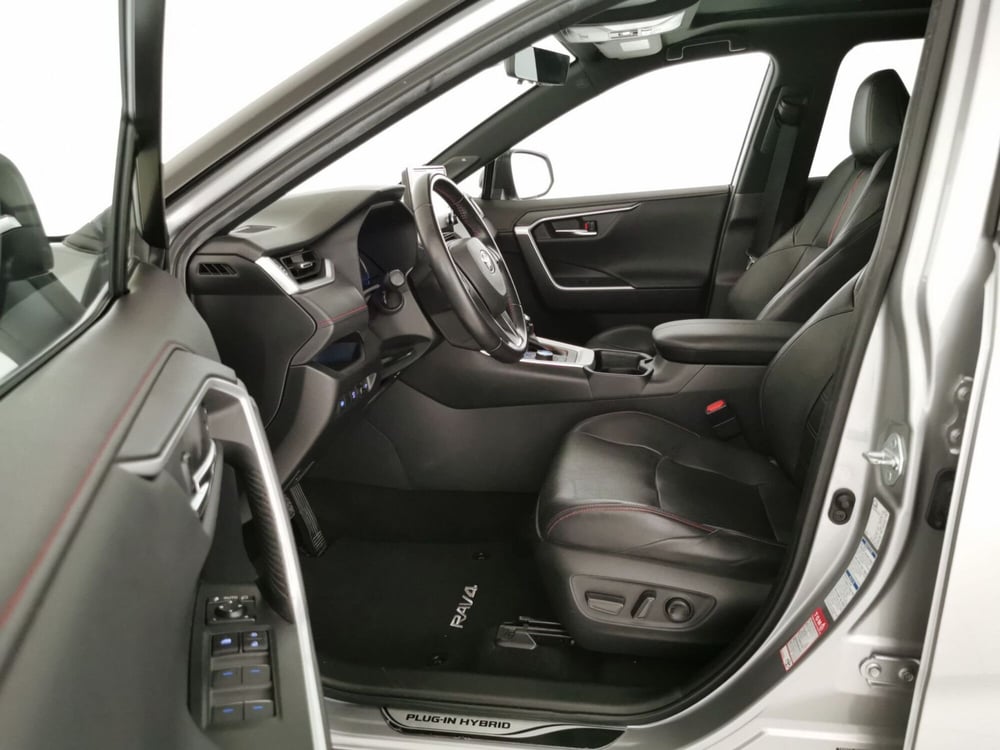 Toyota Rav4 usata a Chieti (5)