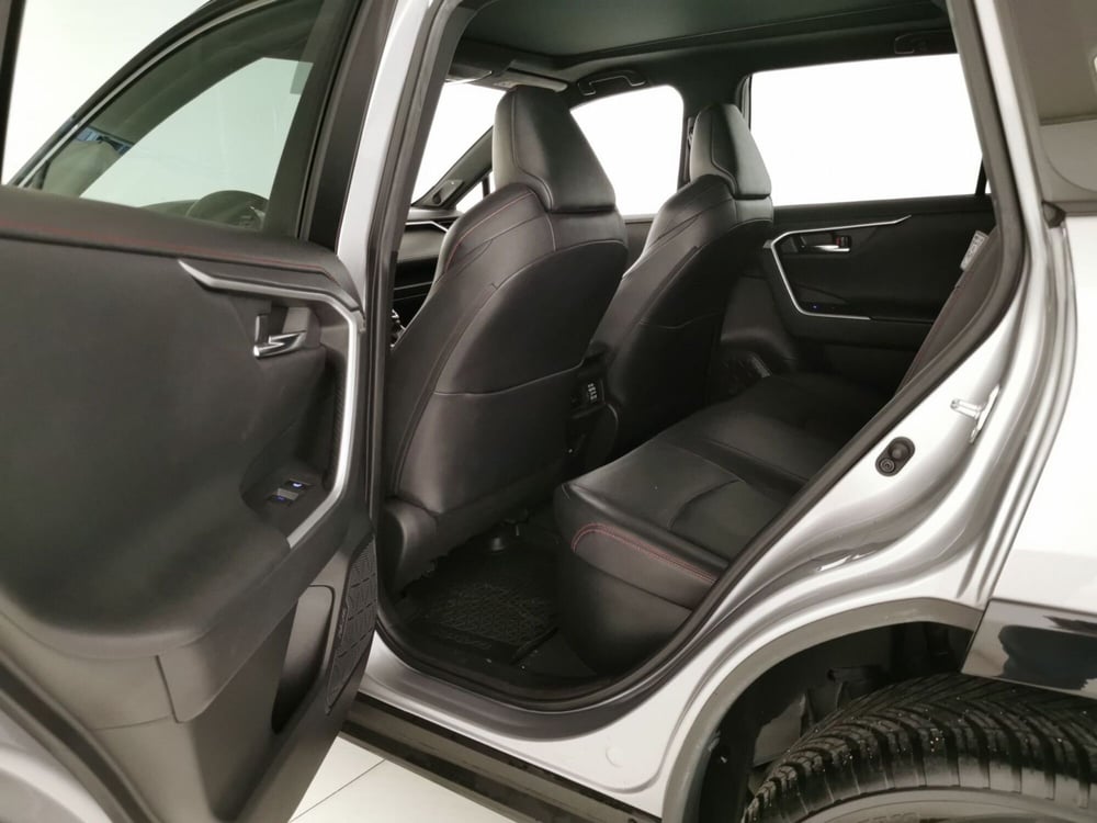 Toyota Rav4 usata a Chieti (6)