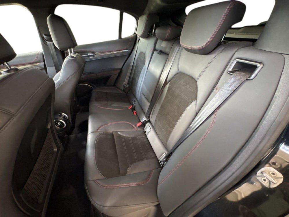 Alfa Romeo Stelvio usata a Agrigento (19)