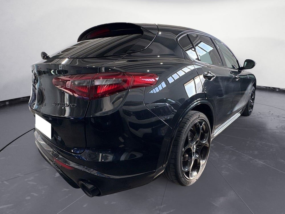 Alfa Romeo Stelvio usata a Agrigento (7)
