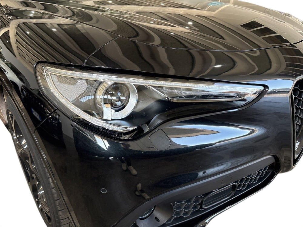 Alfa Romeo Stelvio usata a Agrigento (9)