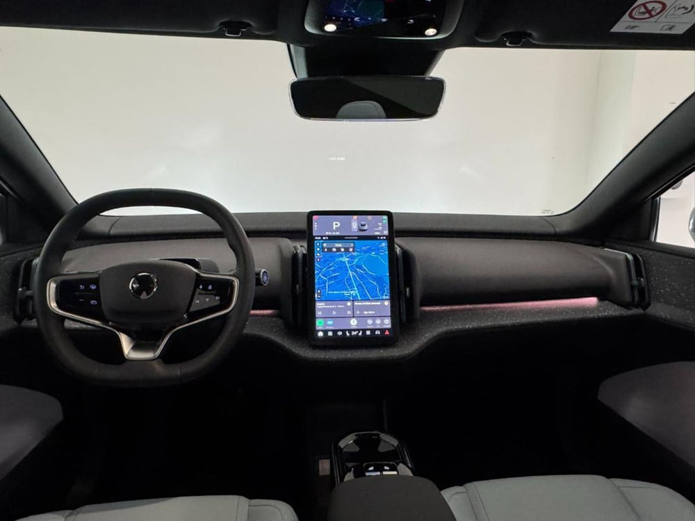 Volvo EX30 usata a Como (5)