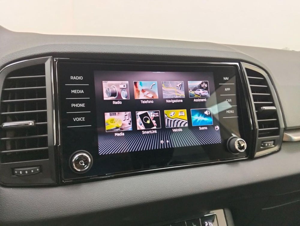 Skoda Karoq usata a Como (14)