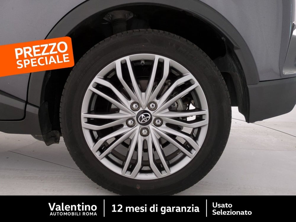 Toyota Toyota C-HR usata a Roma (11)