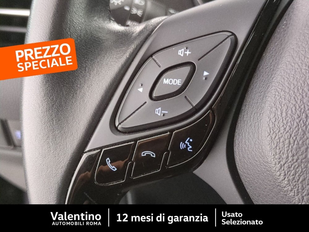 Toyota Toyota C-HR usata a Roma (15)