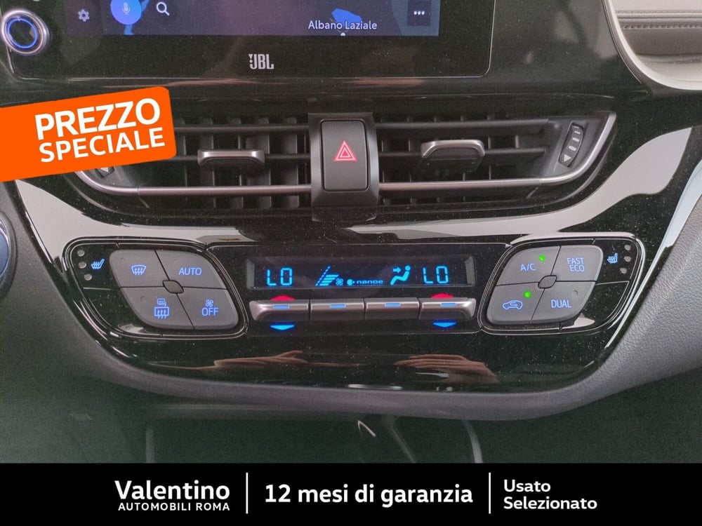 Toyota Toyota C-HR usata a Roma (17)
