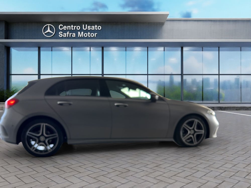 Mercedes-Benz Classe A usata a Cosenza (7)