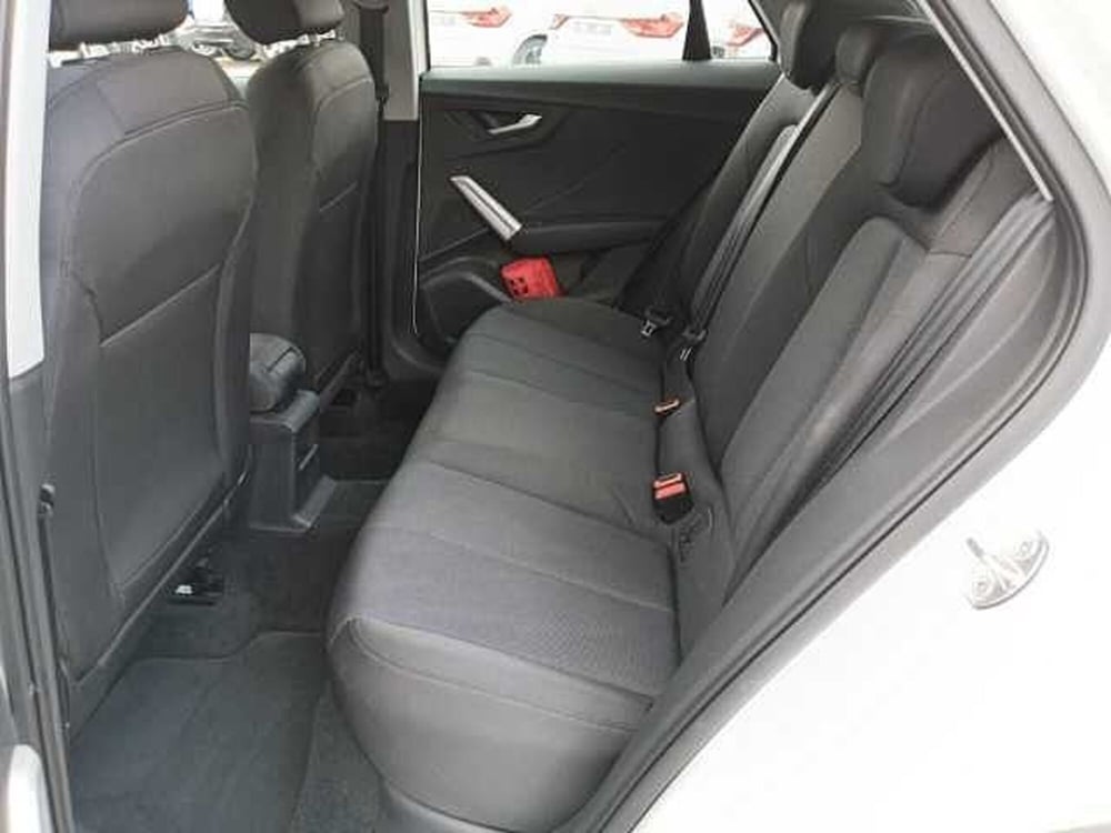 Audi Q2 usata a Lucca (9)