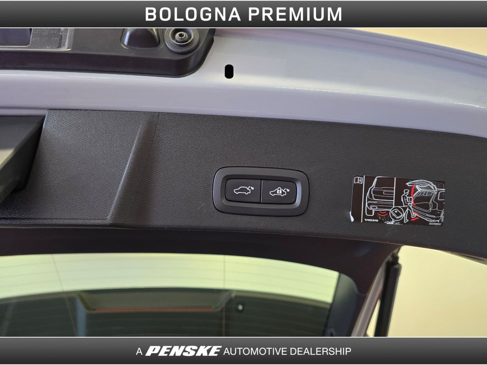 Volvo XC40 usata a Bologna (10)
