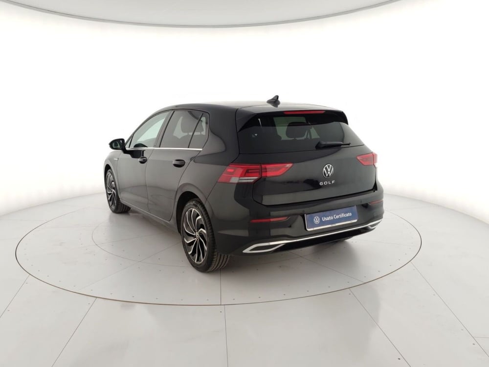 Volkswagen Golf usata a Massa-Carrara (2)