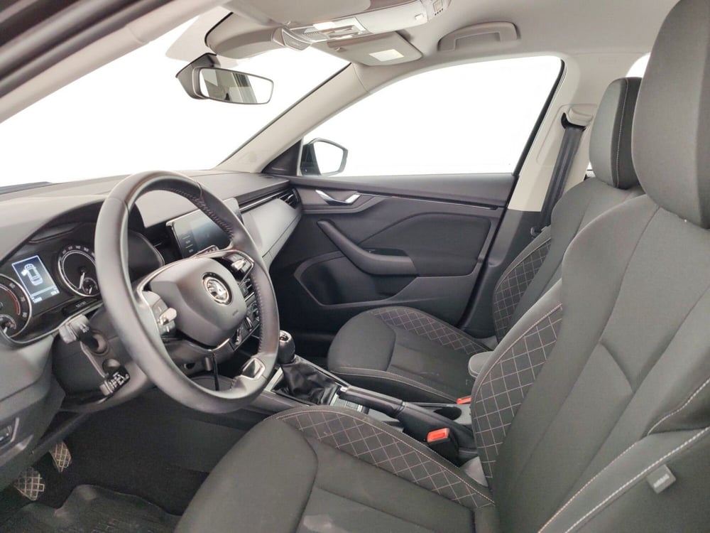 Skoda Kamiq usata a Massa-Carrara (7)