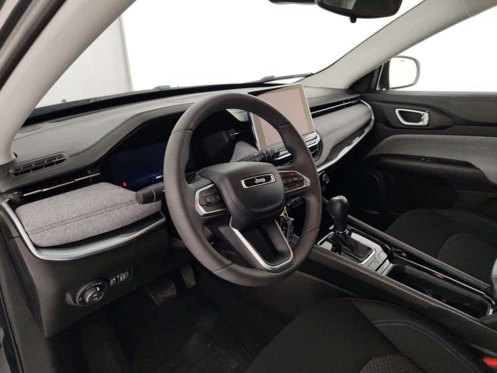 Jeep Compass usata a Massa-Carrara (8)