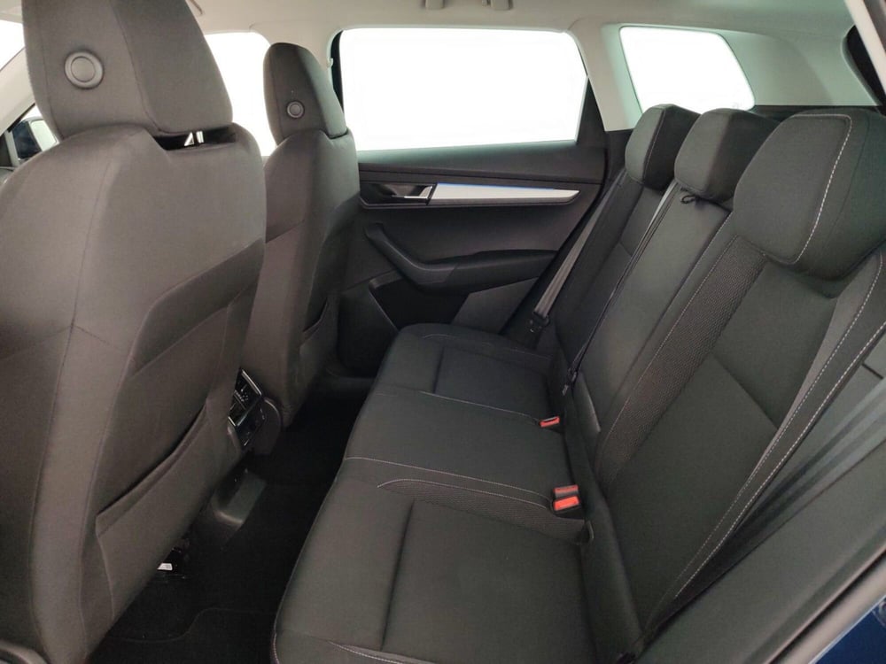 Skoda Karoq usata a Massa-Carrara (10)