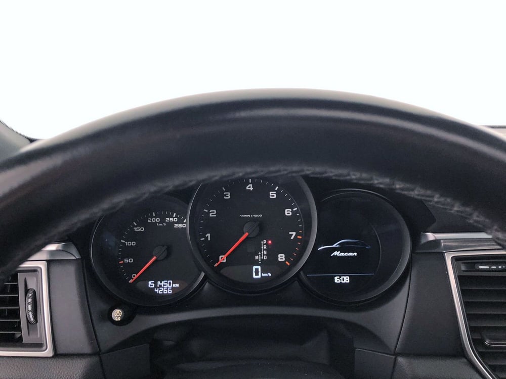 Porsche Macan usata a Perugia (14)