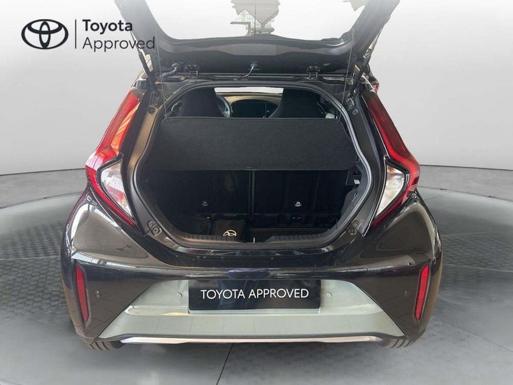 Toyota Aygo X usata a Bergamo (11)