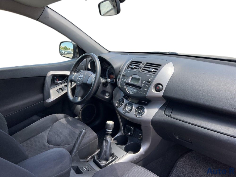 Toyota Rav4 usata a Potenza (10)