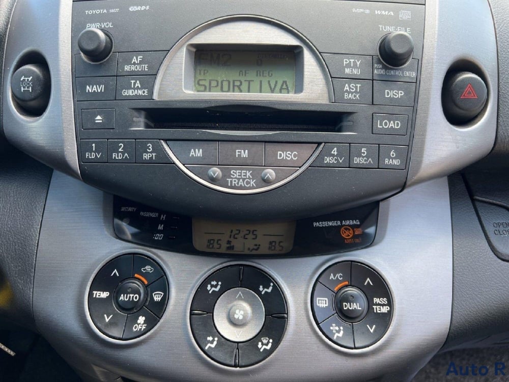 Toyota Rav4 usata a Potenza (11)