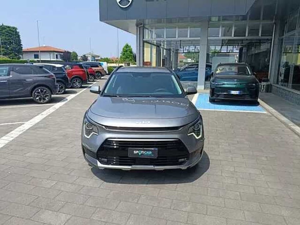 Kia Niro usata a Milano (2)