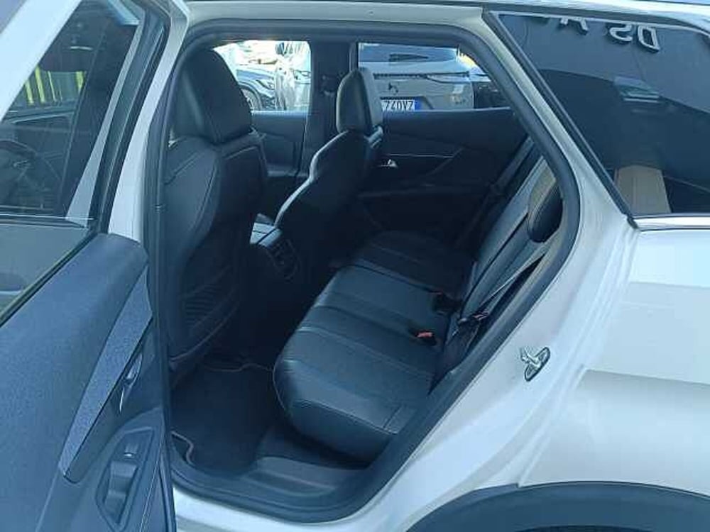 Peugeot 3008 usata a Milano (13)