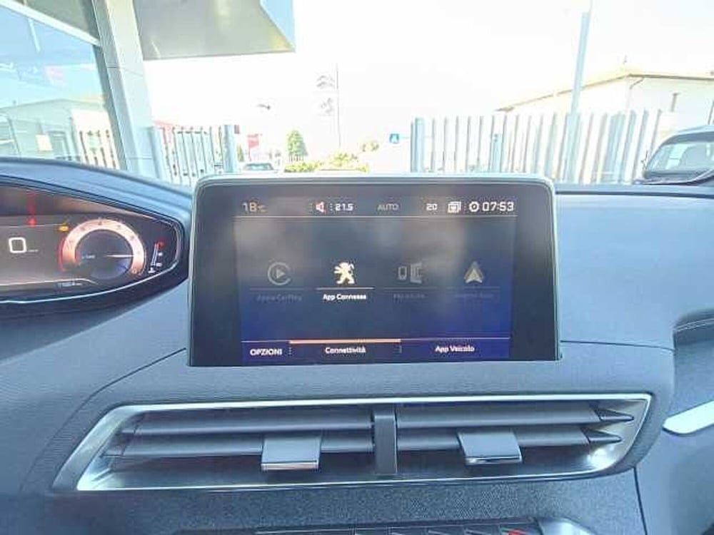 Peugeot 3008 usata a Milano (18)