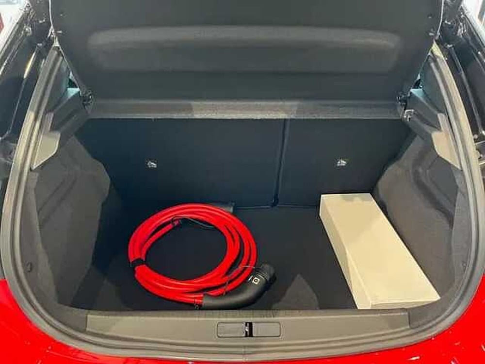 Opel Corsa nuova a Milano (7)
