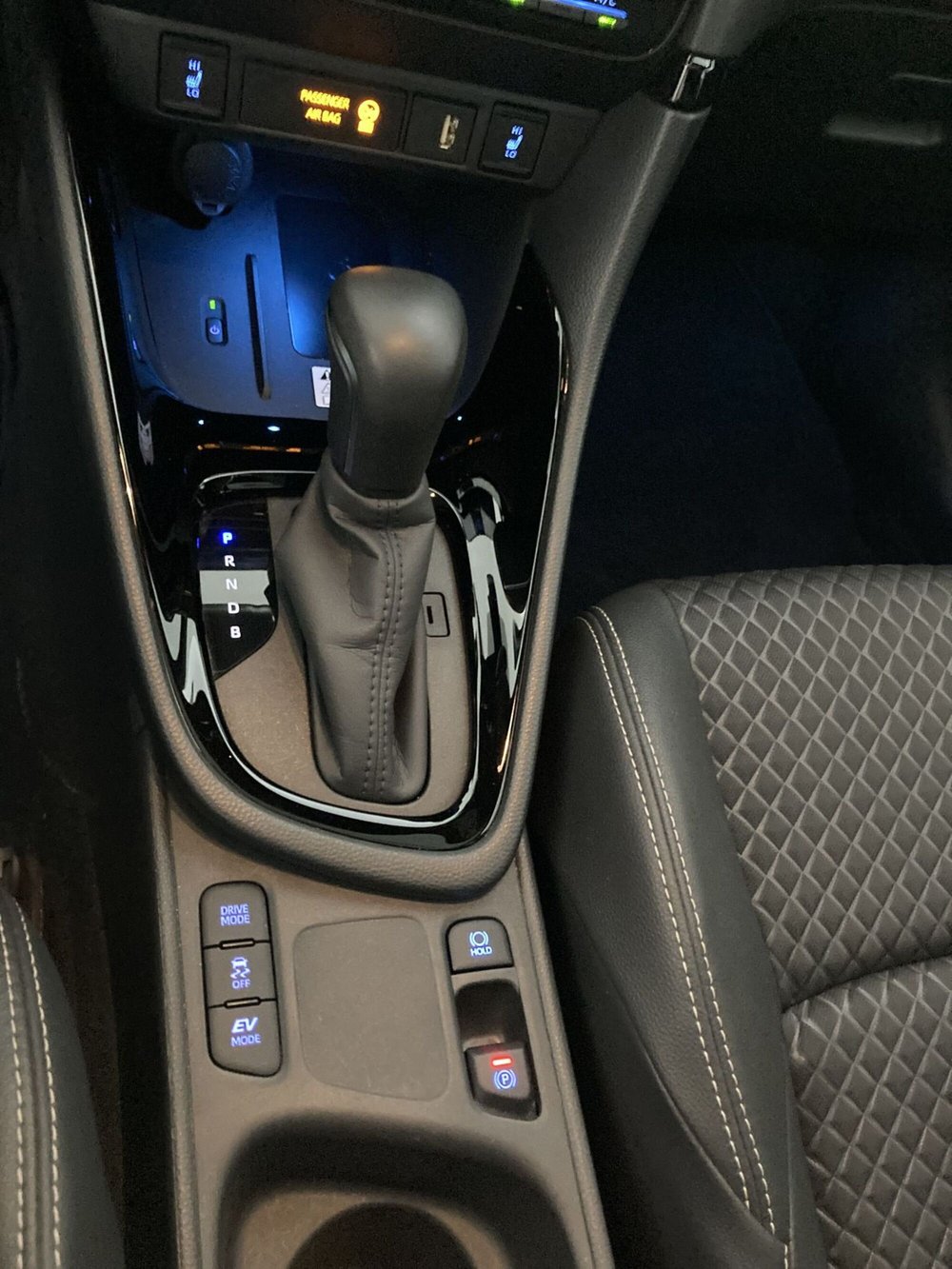 Toyota Yaris usata a Barletta-Andria-Trani (15)