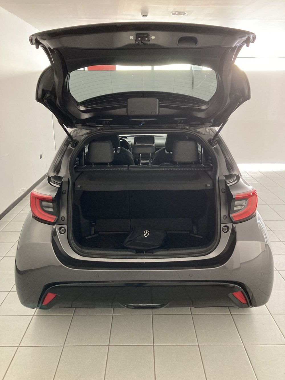 Toyota Yaris usata a Barletta-Andria-Trani (6)