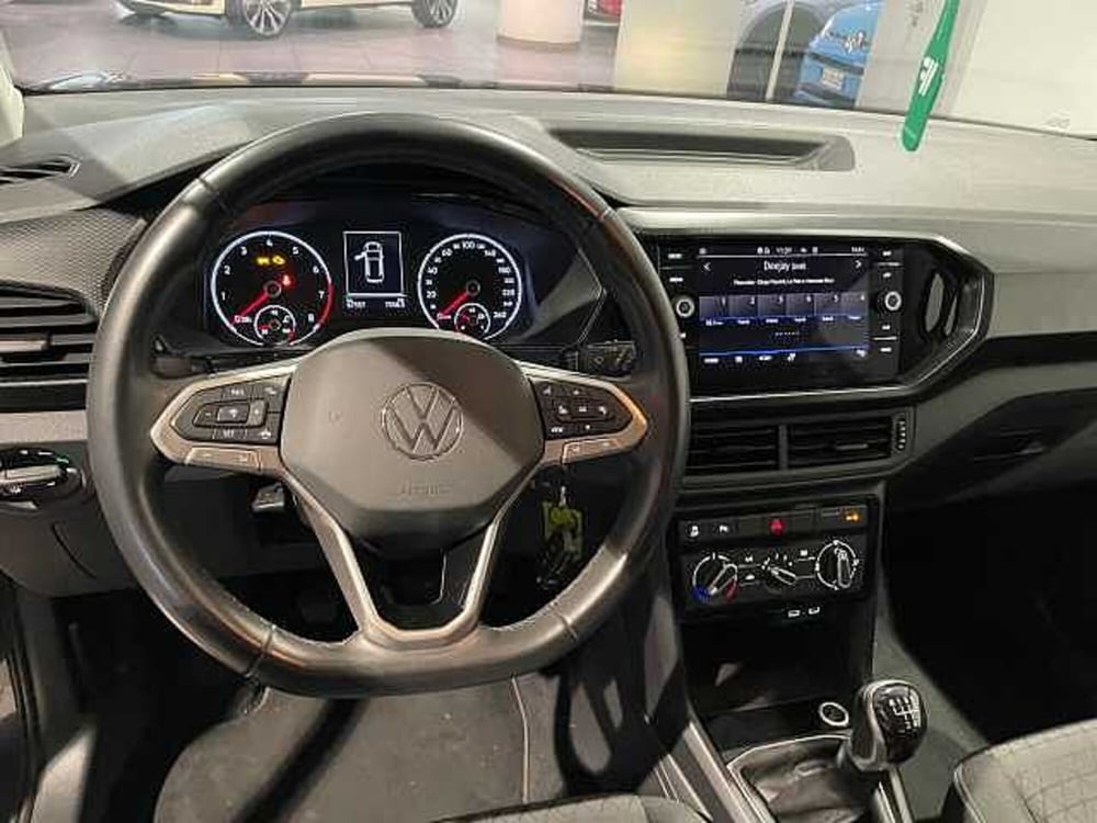 Volkswagen T-Cross usata a Genova (11)