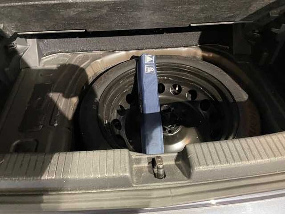Volkswagen T-Cross usata a Genova (9)