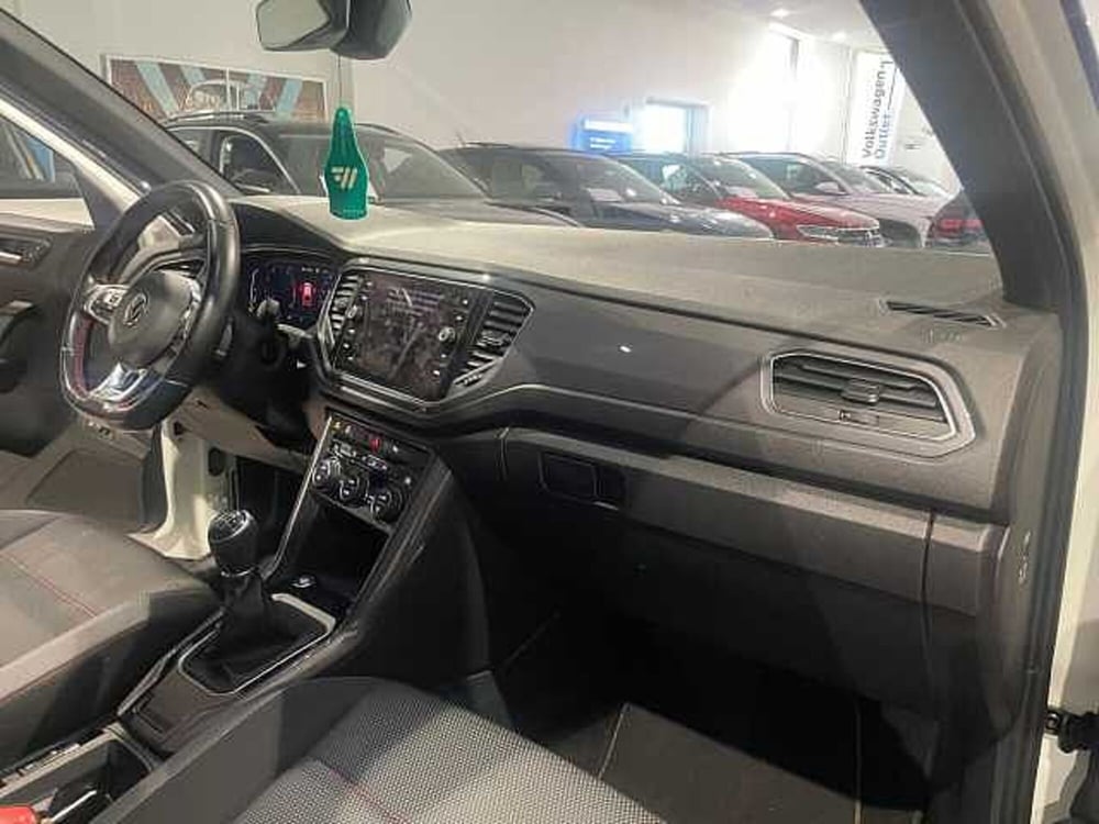 Volkswagen T-Roc usata a Genova (11)