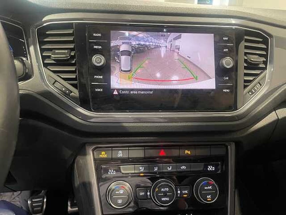 Volkswagen T-Roc usata a Genova (13)