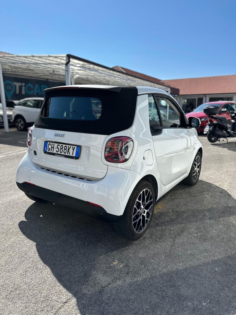 smart Fortwo Cabrio usata a Imperia (6)
